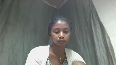 Snapshot of mamieriela chatting on 18, 4, 2026 mamieriela online show from 18, 4, 2026