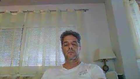 Snapshot of man211172 chatting on 5, 10, 2025 man211172 online show from 5, 10, 2025