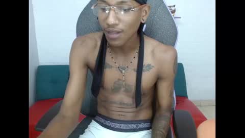 Snapshot of man_san11 chatting on 23, 12, 2024 man_san11 online show from 23, 12, 2024