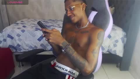 Snapshot of man_san11 chatting on 24, 12, 2024 man_san11 online show from 24, 12, 2024