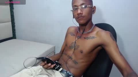 Snapshot of man_san11 chatting on 7, 1, 2025 man_san11 online show from 7, 1, 2025