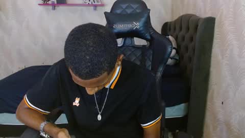 Snapshot of man_san11 chatting on 13, 10, 2025 man_san11 online show from 13, 10, 2025