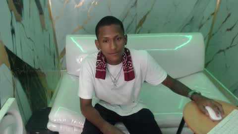 Snapshot of man_san11 chatting on 16, 11, 2025 man_san11 online show from 16, 11, 2025