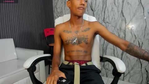 Snapshot of man_san11 chatting on 24, 11, 2025 man_san11 online show from 24, 11, 2025