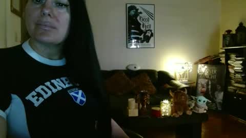 mandaloriangirlsfight online show from 26, 2, 2026