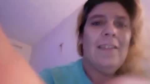 mindy22 online show from 5, 1, 2025