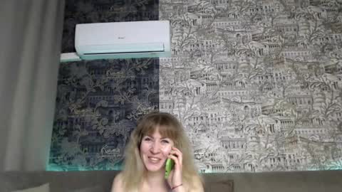 Snapshot of mandy_foxxx chatting on 13, 2, 2025 Mandy online show from 13, 2, 2025