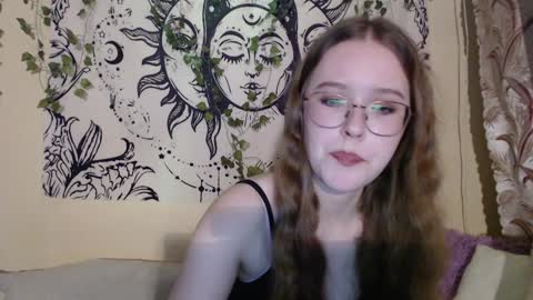 Snapshot of mandymilson chatting on 8, 2, 2025 Mandy online show from 8, 2, 2025