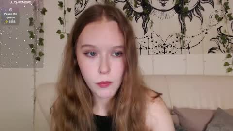 Snapshot of mandymilson chatting on 5, 12, 2025 Mandy online show from 5, 12, 2025