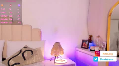 Snapshot of manelyk_10 chatting on 9, 11, 2025 online show from 9, 11, 2025