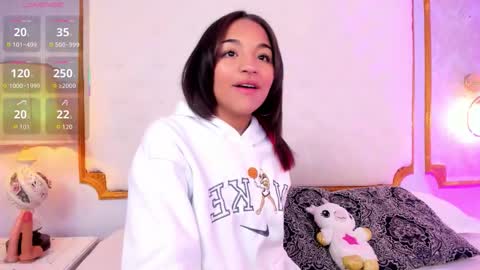 Snapshot of manelyk_evanss chatting on 22, 9, 2025 manelyk_evanss online show from 22, 9, 2025