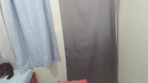 Snapshot of manhattan_men18 chatting on 12, 9, 2025 JM18 online show from 12, 9, 2025