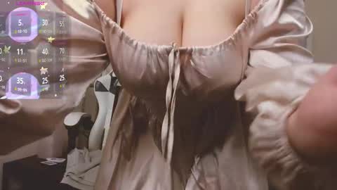 Snapshot of manic_pixie_ chatting on 15, 11, 2025 manic_pixie_ online show from 15, 11, 2025