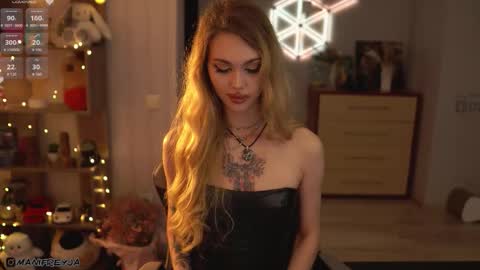 Snapshot of manifreyja chatting on 21, 10, 2025 Amelie online show from 21, 10, 2025