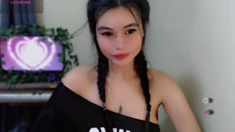 Snapshot of manilynforyou chatting on 22, 6, 2026 manilynforyou online show from 22, 6, 2026
