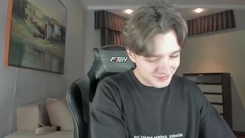 Snapshot of mannyforreal chatting on 4, 3, 2025 mannyforreal online show from 4, 3, 2025