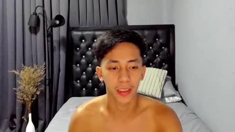 Snapshot of manofyour_lustxx chatting on 15, 12, 2025 MR. JAY online show from 15, 12, 2025