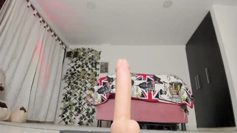 Snapshot of mantis_wine chatting on 7, 12, 2024 MARY online show from 7, 12, 2024