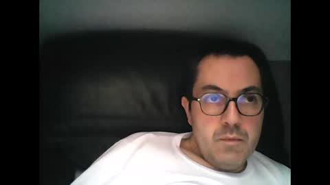 manu5933 online show from 28, 1, 2025