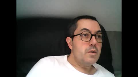 manu5933 online show from 8, 2, 2025