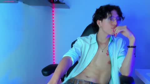 Manuel online show from 7, 2, 2025