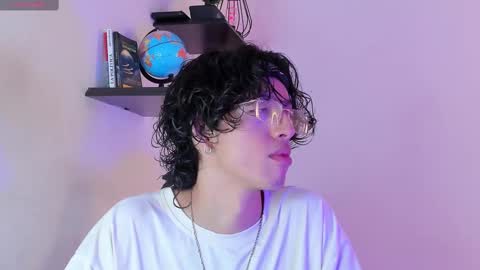 Manuel online show from 21, 9, 2025