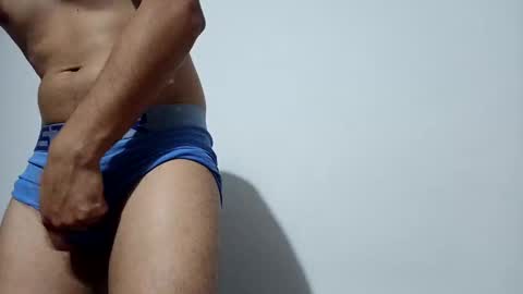 Snapshot of manucurve chatting on 17, 9, 2025 manucurve online show from 17, 9, 2025