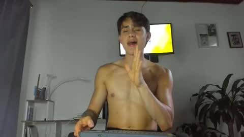 Snapshot of manucute_23_ chatting on 21, 9, 2025 manucute 23 online show from 21, 9, 2025