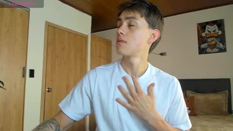 Snapshot of manucute_23_ chatting on 12, 10, 2025 manucute 23 online show from 12, 10, 2025