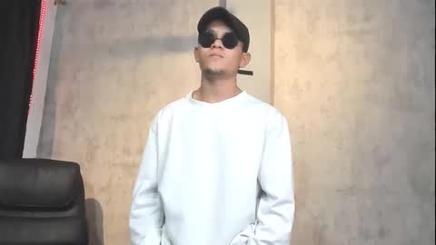 Snapshot of manuel_fpg chatting on 6, 11, 2025 Manuel online show from 6, 11, 2025