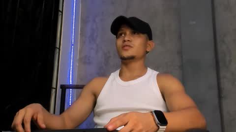 Snapshot of manuel_fpg chatting on 30, 11, 2025 Manuel online show from 30, 11, 2025