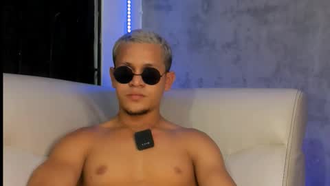 Snapshot of manuel_fpg chatting on 2, 12, 2025 Manuel online show from 2, 12, 2025