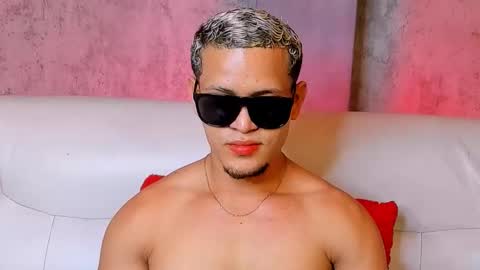 Snapshot of manuel_fpg chatting on 22, 12, 2025 Manuel online show from 22, 12, 2025