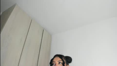 MANUELA online show from 4, 5, 2026