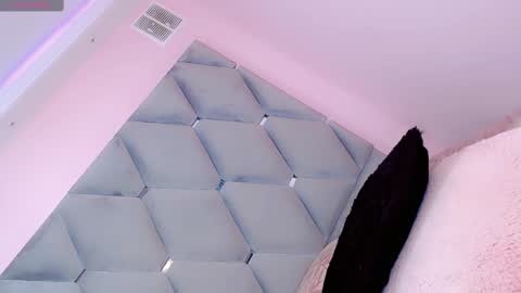 Snapshot of manuela_kingsley chatting on 27, 12, 2024 Manuela Kingsley online show from 27, 12, 2024