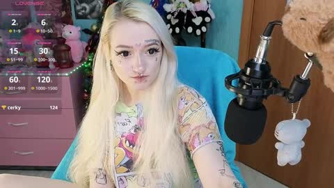 Manuela online show from 13, 12, 2024