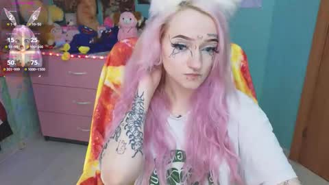 Manuela online show from 9, 10, 2025