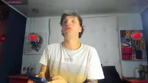 Manuel online show from 14, 4, 2026