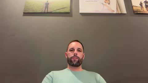 Snapshot of manynaaamess chatting on 18, 12, 2025 manynaaamess online show from 18, 12, 2025