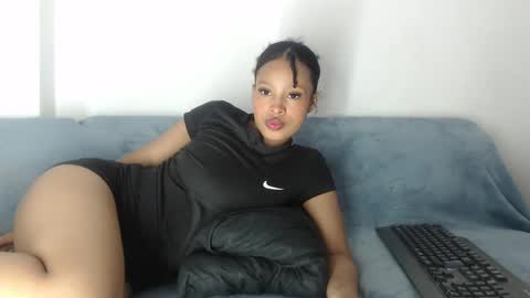 Snapshot of mar_aimy chatting on 18, 9, 2025 Mar   online show from 18, 9, 2025