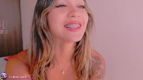 Snapshot of mara__ross chatting on 3, 2, 2025 Mara Independent Model online show from 3, 2, 2025