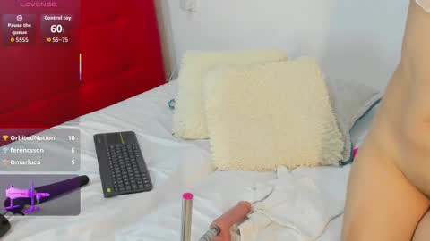 Snapshot of mara_clob chatting on 4, 12, 2025 mara_clob online show from 4, 12, 2025