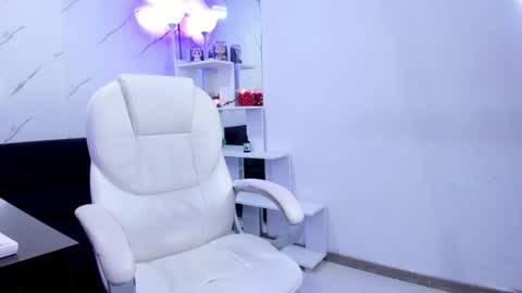 maramartinez_ online show from 11, 6, 2026