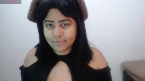 Snapshot of marasilk chatting on 17, 9, 2025 Mara Silk online show from 17, 9, 2025