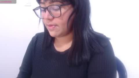 Snapshot of marasilk chatting on 11, 10, 2025 Mara Silk online show from 11, 10, 2025