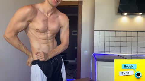 Snapshot of marc105100 chatting on 2, 7, 2026 alex marvelxx online show from 2, 7, 2026