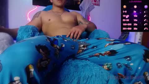 Snapshot of marc_locke chatting on 13, 10, 2025 Marc Locke online show from 13, 10, 2025