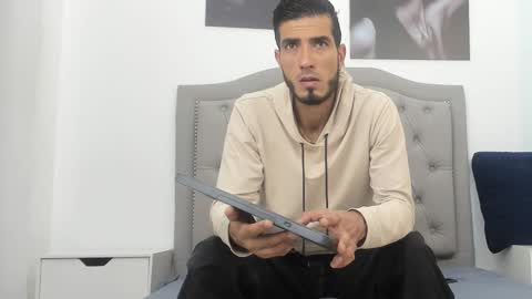 Snapshot of marc_ruffalo chatting on 16, 2, 2026 Marc Ruffalo online show from 16, 2, 2026