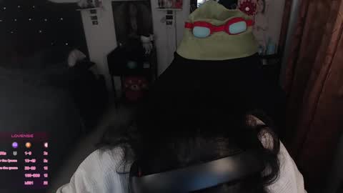 marcela2101 online show from 22, 2, 2025