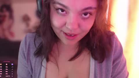 marcela2101 online show from 3, 3, 2025